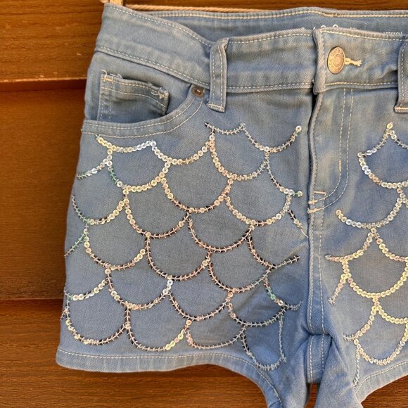 Cat & Jack Girls Super Stretch Denim Shorts With Mermaid Sequin Detail Size 10/1 - Picture 5 of 8
